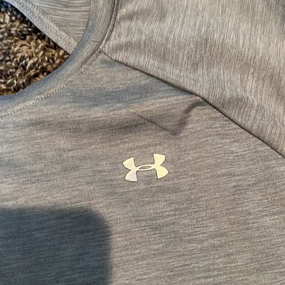 Womens Large Long sleeve under armour shirt - Picture 2 of 4